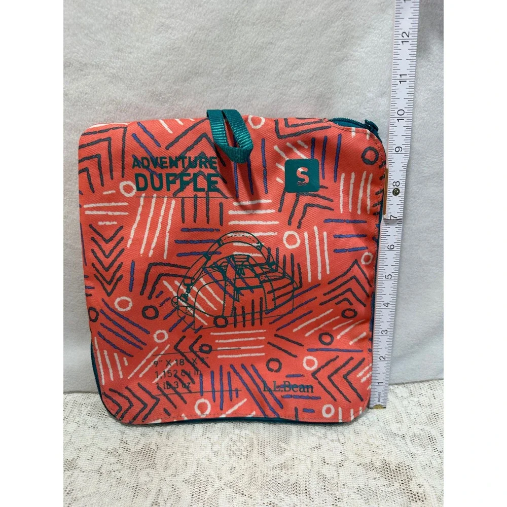 L L Bean Adventure‎ Duffle Bag Small Coral Geometric Print Zippered Pouch